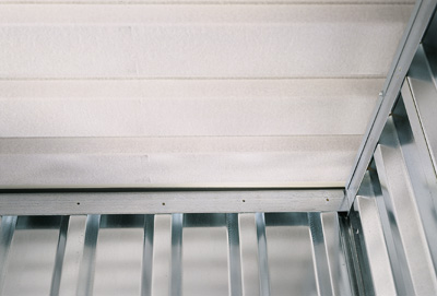 Vliesbekleding aan binnenzijde dak